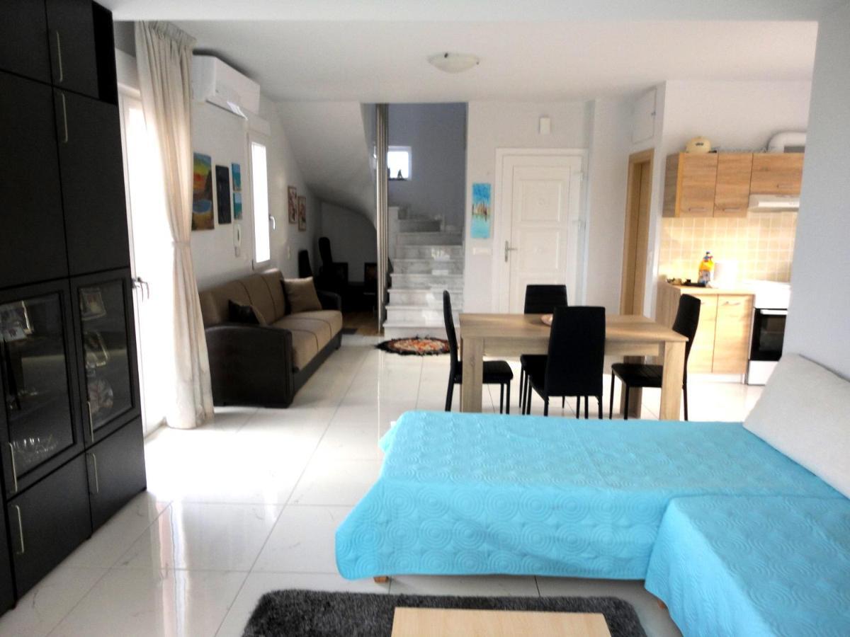 Alkyon View Luxury μaisonette Villa *